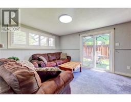 3 PARKLAND Crescent - 25