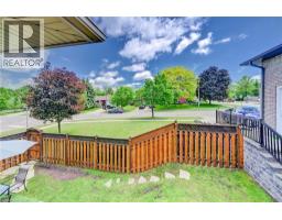 3 PARKLAND Crescent - 29