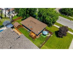 3 PARKLAND Crescent - 41