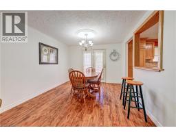 3 PARKLAND Crescent - 8