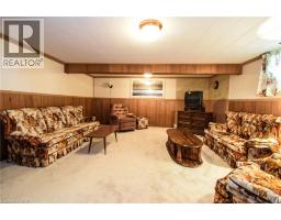 725 CROSS Street W - 22