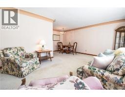 725 CROSS Street W - 5