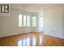 266 LIMERIDGE Road E UnitNo. 10 - 21