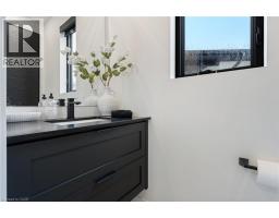 12 MACNEIL Court - 4