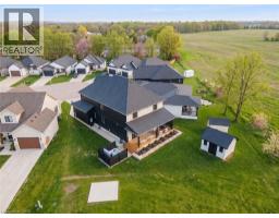 12 MACNEIL Court - 43
