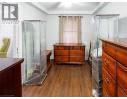 9 MARSHALL Lane - 11