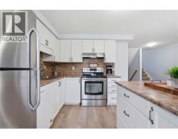 27 MADELEINE Street - 12