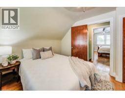 24 BELMONT Avenue E - 27