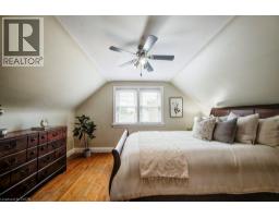 24 BELMONT Avenue E - 29