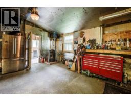 24 BELMONT Avenue E - 35