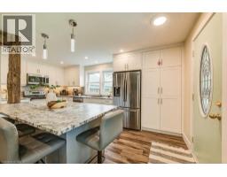 24 BELMONT Avenue E - 7