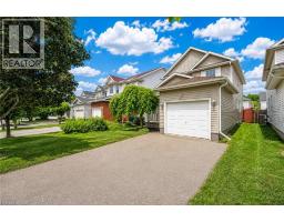 359 HIGHBROOK Crescent - 2