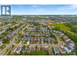359 HIGHBROOK Crescent - 44