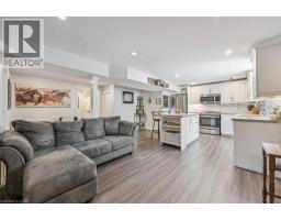 662 BURNETT Avenue - 22