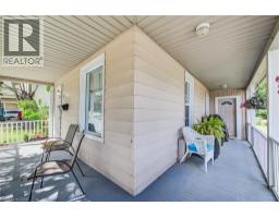 841 DUKE Street - 8