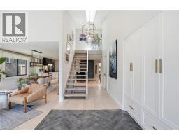 617 GRAYS Road - 12