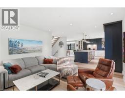 617 GRAYS Road - 25