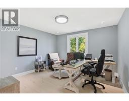617 GRAYS Road - 36