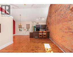 18 PEARL Street S - 6