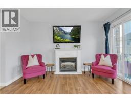 48 CLOUGH Crescent - 12