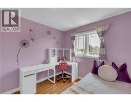 48 CLOUGH Crescent - 21