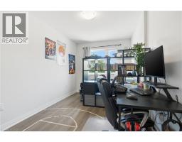 8 NASH Street - 22