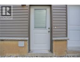8 NASH Street - 25