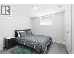 8 NASH Street - 31