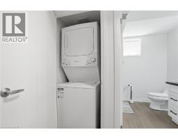 8 NASH Street - 34