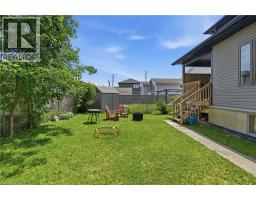 8 NASH Street - 37