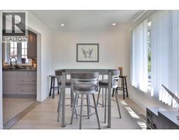 11 LYNWOOD Drive - 10