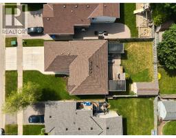 745 LAVERY Street - 8