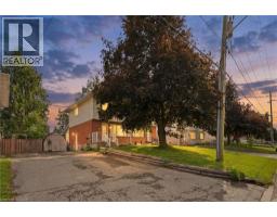 83 ORIOLE Parkway W - 1