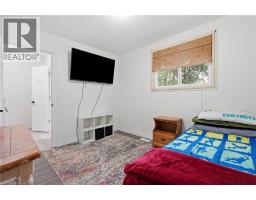 83 ORIOLE Parkway W - 19