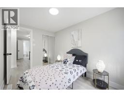 121 CENTENNIAL Road UnitNo. 21 - 23