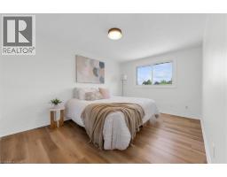 49 GROVE Avenue - 14
