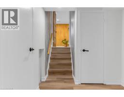 49 GROVE Avenue - 31