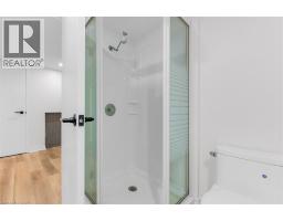 49 GROVE Avenue - 35