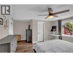 48 KATHLEEN Street - 16