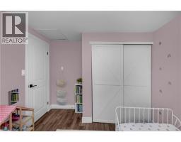 48 KATHLEEN Street - 23
