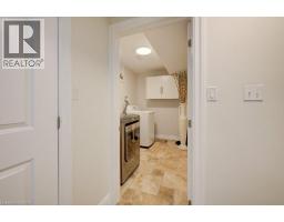 300 WATERVALE Crescent - 35