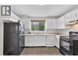 60 ELMSDALE Drive UnitNo. 66 - 11