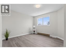 60 ELMSDALE Drive UnitNo. 66 - 16