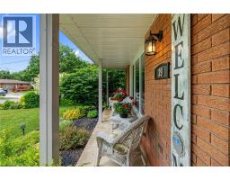 39 HOLDEN Avenue - 6