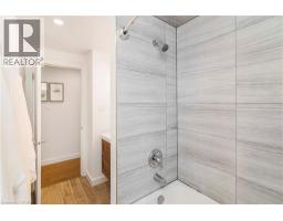 39 FORESTGATE Drive - 19