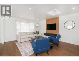 39 FORESTGATE Drive - 6