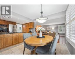 18 DUNNINGTON Court - 16