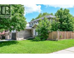 14 LENNARD Crescent - 3