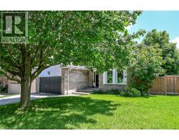14 LENNARD Crescent - 4