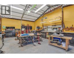 3745 KING Street - 36